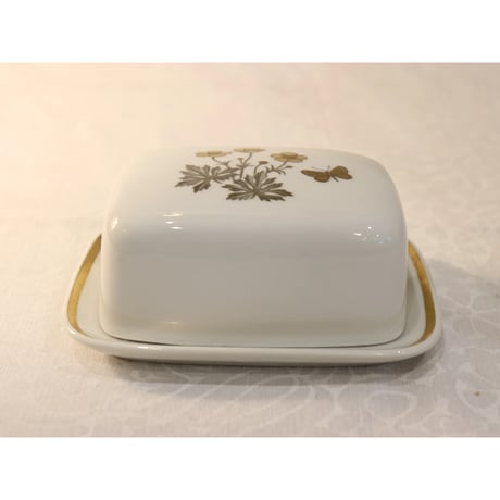 Royal Copenhagen buttercup