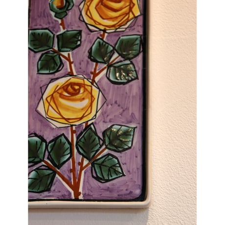 Kupittaan Savi wall  plate 'roses'