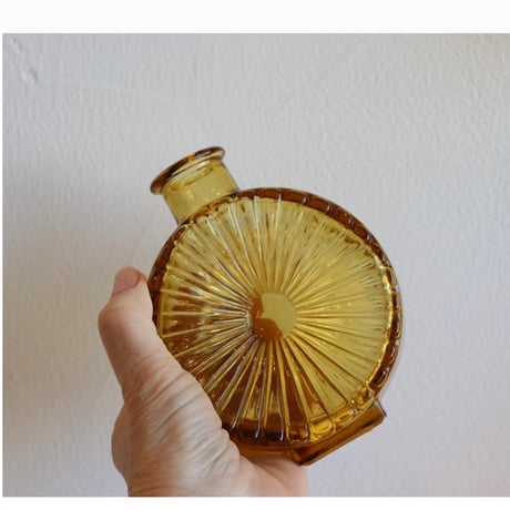 Riihimaen Lasi 'Aurinkopullo' vase 1/4 amber