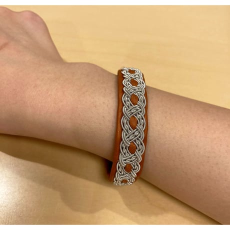 Saami Bracelet Norrsken（ノルフェーン⁾  brown