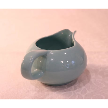 kupittaan savi  creamer