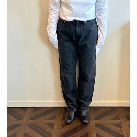 HAU  denim pants　'tapered'  black