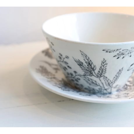 Arabia Kaj Franck 'timjami'  tea c/s