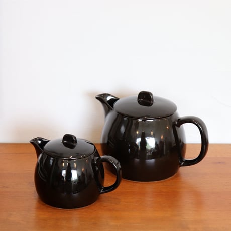 Arabia KF3 Teapot  black