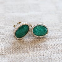 Reflect green pierce / earrings