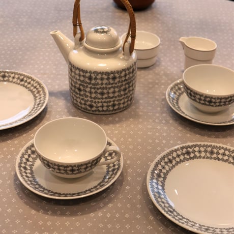 Rorstrand mimosa teapot