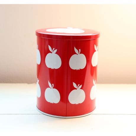 Baret Ware apple tin