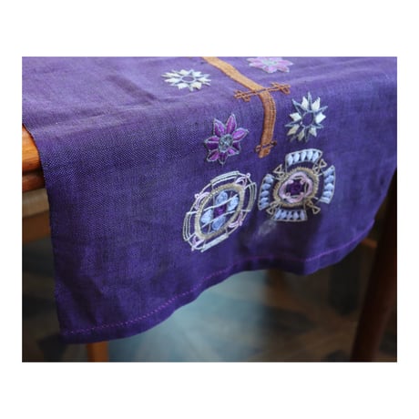 Sweden embroidery table runner