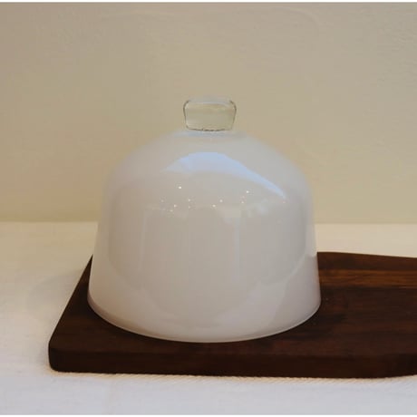 NUUTAJÄRVI  cheese dome with teak tray
