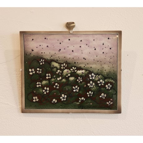 Arabia Heljä Liukko-Sundström wall plaque ’meadow flowers’