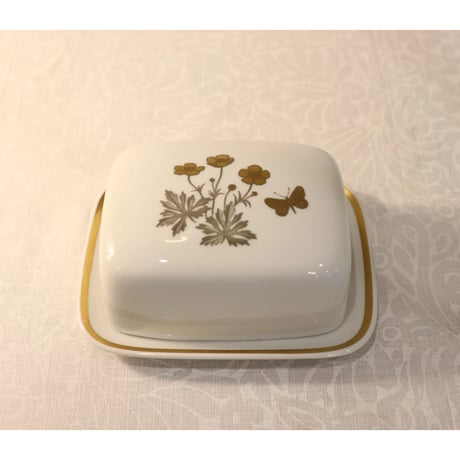 Royal Copenhagen buttercup