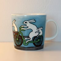 Arabia Helja Liukko Sundstrom pupu mug 'bicycling bunnies'
