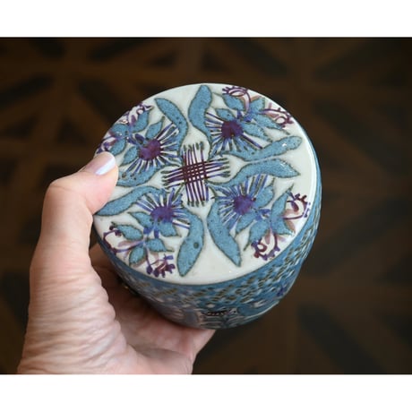 Royal Copenhagen　/　Aluminia Tenera lidded pot