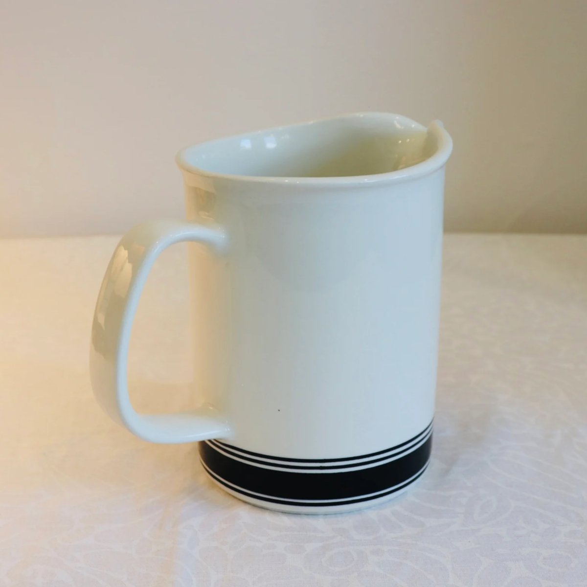 Arabia Faenza pitcher | plum