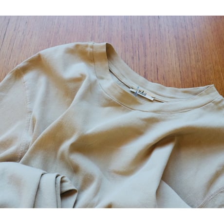 HAU plain one-piece  'steteko'