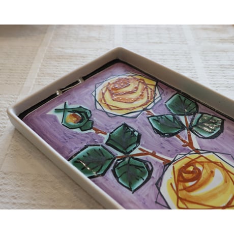 Kupittaan Savi wall  plate 'roses'