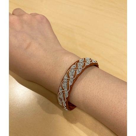Saami Bracelet Starnfall　(フェーンファル） brown