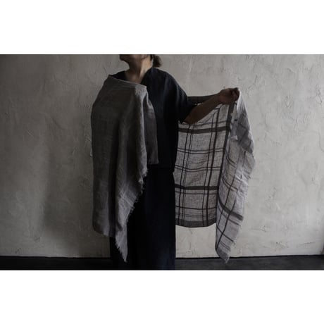 random check stole / evam eva