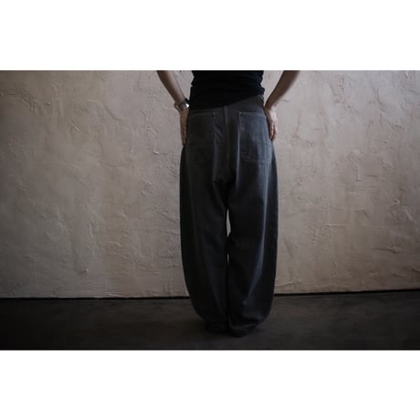 BELL PANTS / ORDINARY FITS