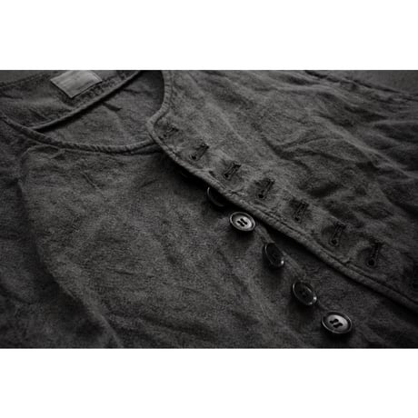 Button Design Crew Neck Vest / 〼〼:masumasu