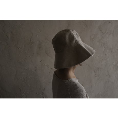 linen hat / evam eva