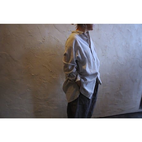 PETIT COL BLOUSE / ROBE de PEAU
