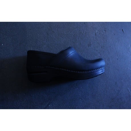 professional oiled black / dansko