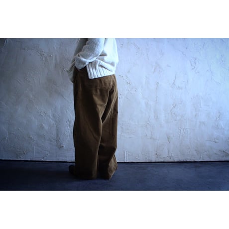 CORDUROY BELL PANTS / ORDINARY FITS