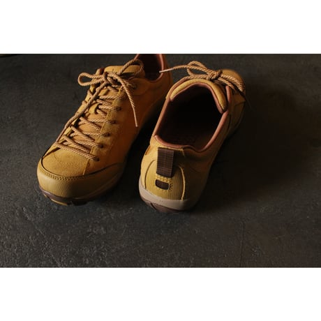 Paisley Suede/ dansko
