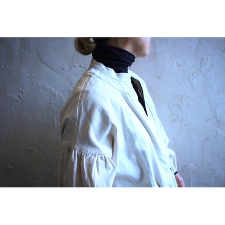 MERON CLOTH CACHE-COEUR JACKET / ROBE de PEAU