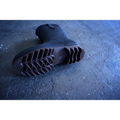 RAKA short_black / Daiichi Rubber