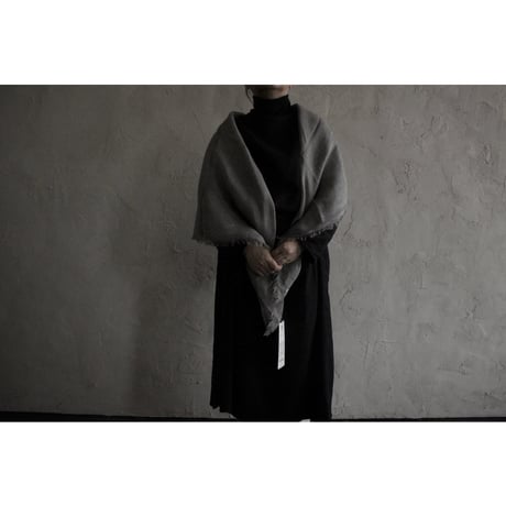 薄手大麻四角ストール 松煙 / MITTAN