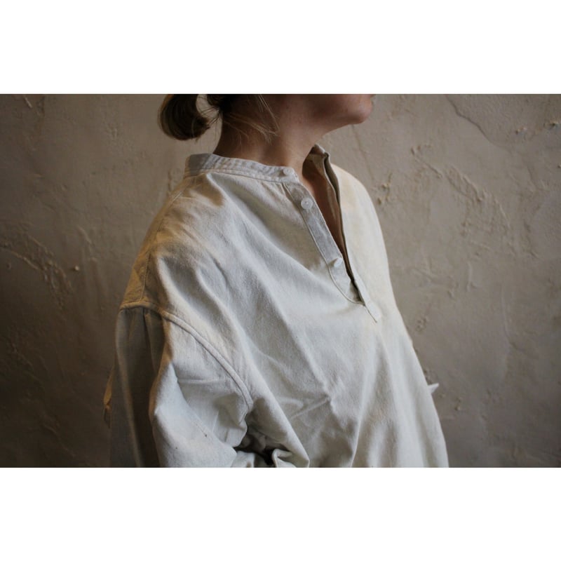 mittan カディクルタシャツ　ベンガラ白 カディクルタシャツ ベンガラ白 / MITTAN | SoL