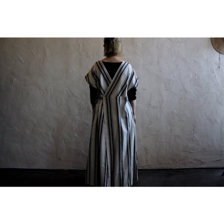 APRON DRESS native stripe / WONDER FULL LIFE