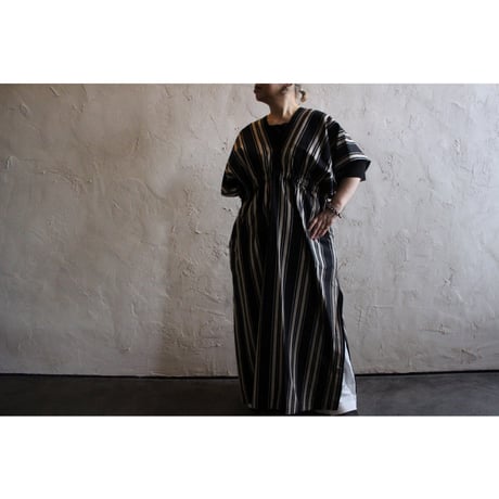 NEO KAFTAN DRESS native stripe / WONDER FULL LIFE