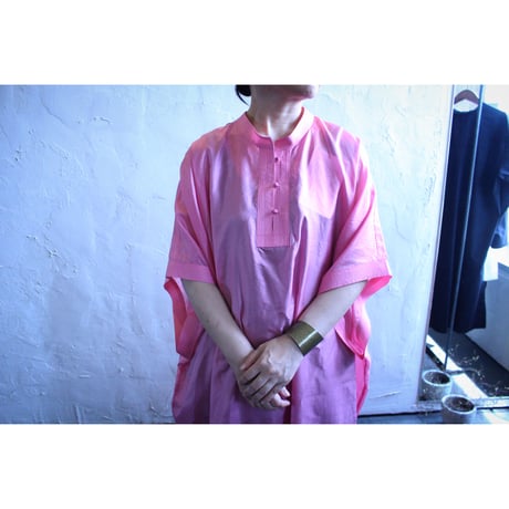 MUSLIM KURTA LONG / WONDER FULL  LIFE _ COUNTERPOINT
