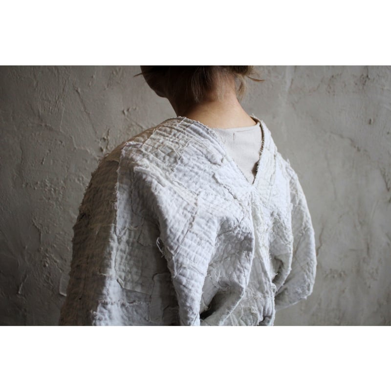 カディ刺し子柄マルチユース ベンガラ白 / MITTAN | SoL