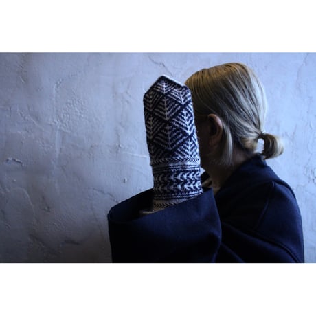 まつかさミトン navy×kinari / a.mo knit