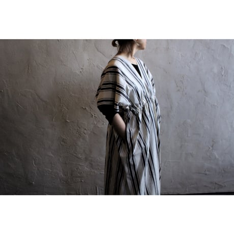 NEO KAFTAN DRESS native stripe / WONDER FULL LIFE