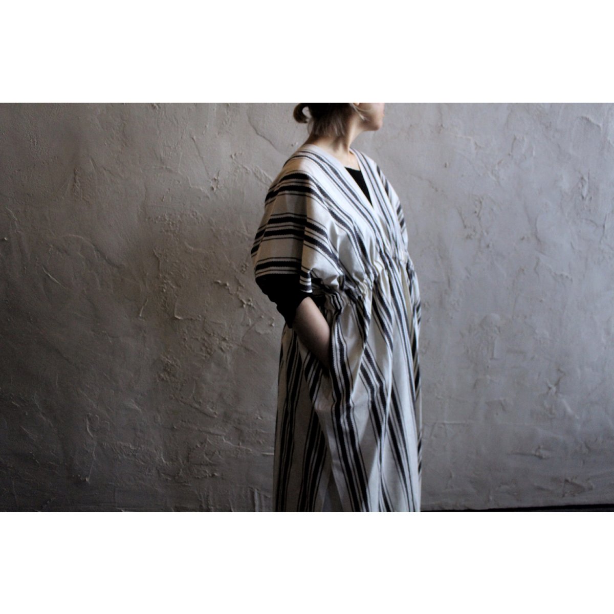 レア ギリシャドレス　カフタン タイプ 豪華 金糸刺繍　1960年代　60s フラワープリントカフタンドレス （ロング・マキシ丈ワンピース