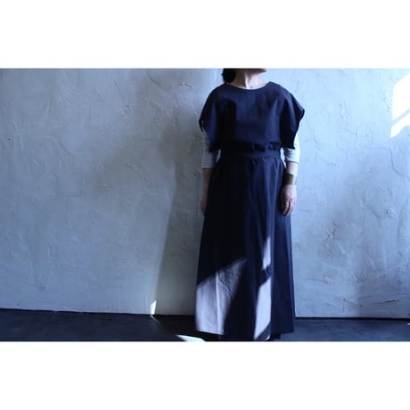 APRON DRESS / WONDER FULL LIFE