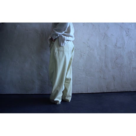 CORDUROY BELL PANTS / ORDINARY FITS