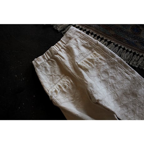 uroco sashico JQタックパンツ / YURTAO