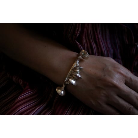 BANGLE02-TALISMAN kalensilver / WONDER FULL LIFE × accessories mau