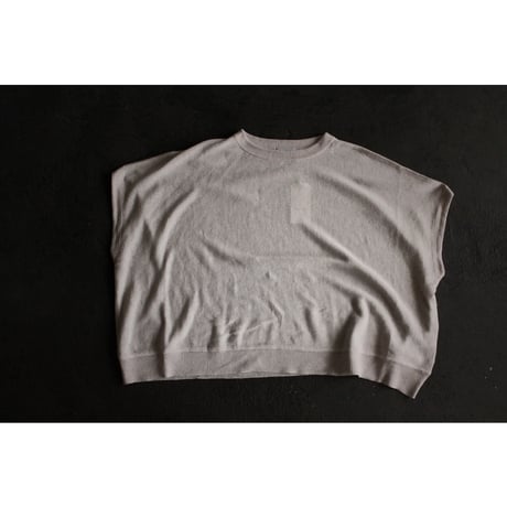 BARBER NOSLEEVE / ORDINARY FITS