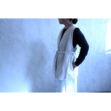 NO COLLAR GILET / ROBE de PEAU