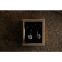 水晶の耳飾り護り pierce / せつ