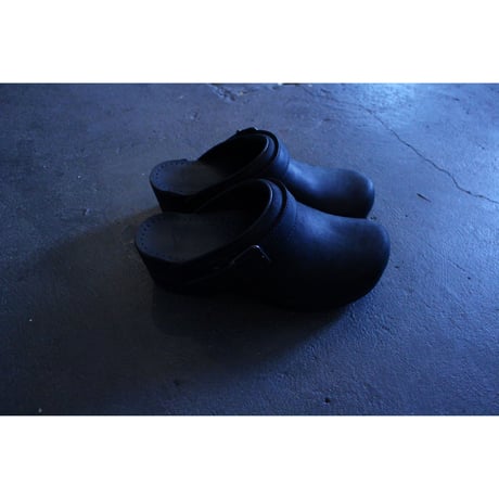 ingrid oiled black / dansko