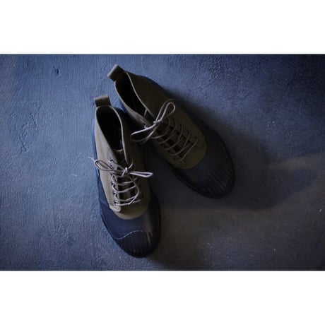 ICY WEATHER / moonstar