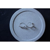 greennecklace pierce / Nakamura Nazuki